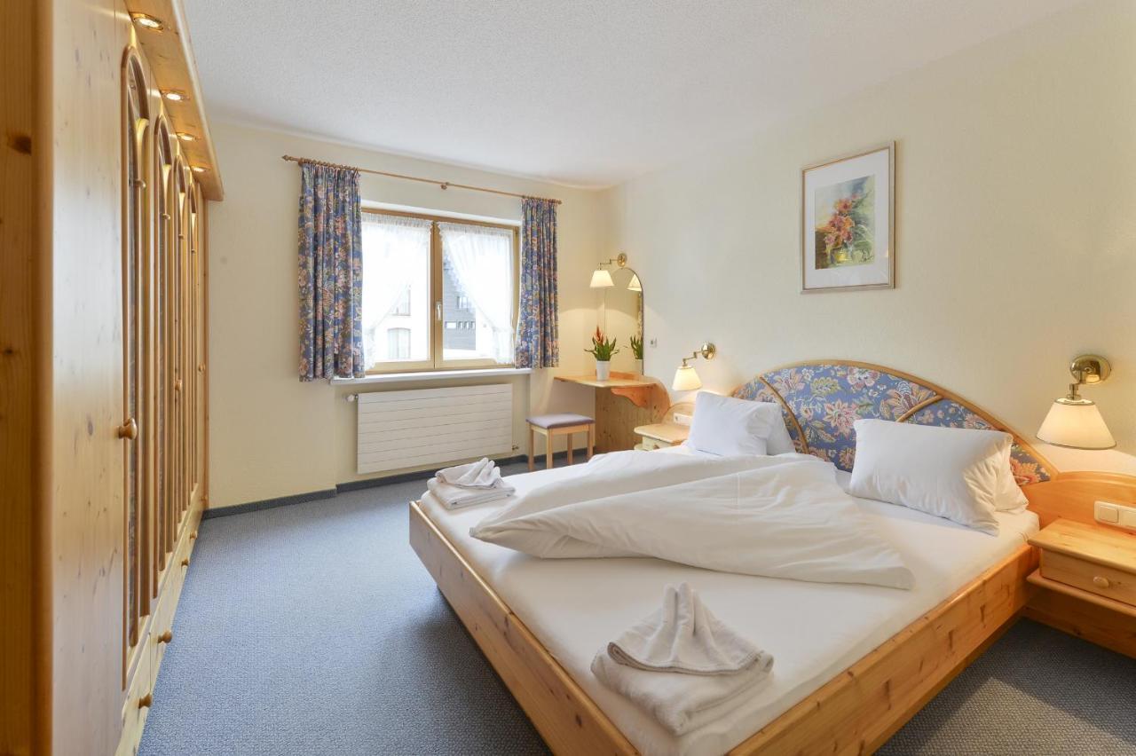 Haus Wallis Hotel Лех ам Алберг Стая снимка